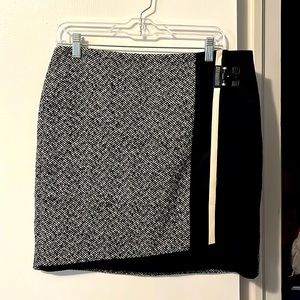 Black and white Tweed skirt